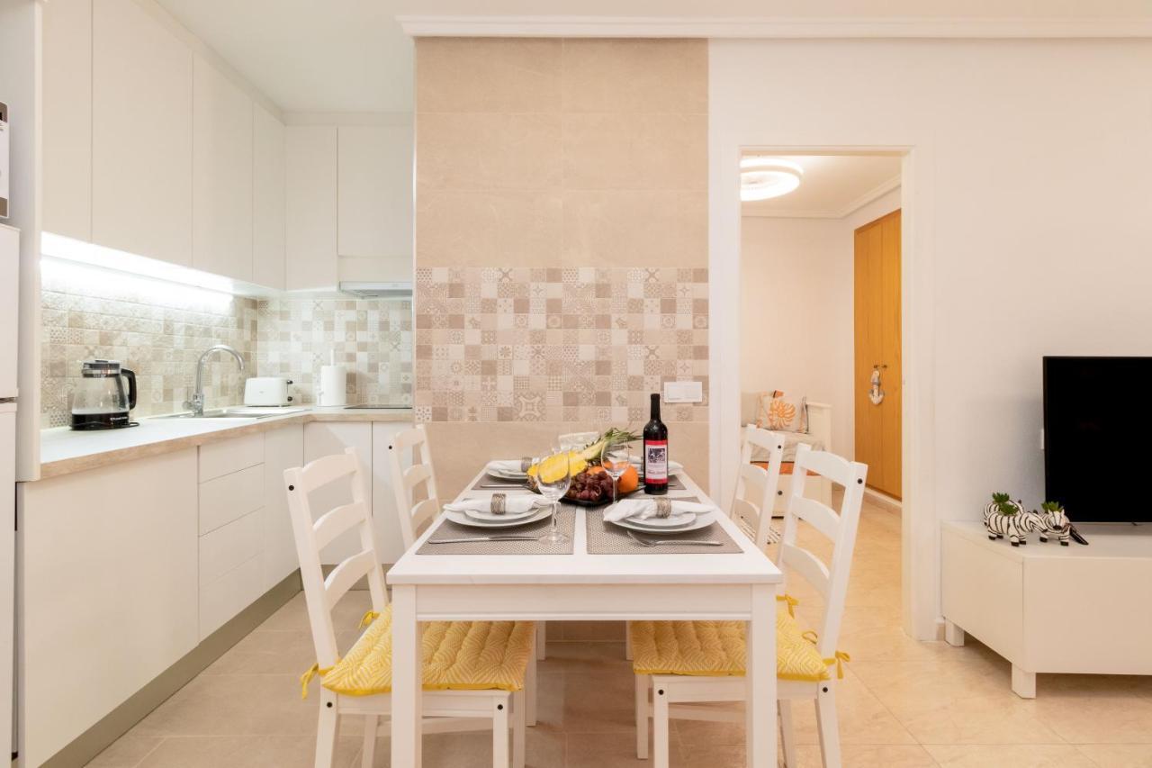 Apartamento Asta Διαμέρισμα Τορεβιέχα Εξωτερικό φωτογραφία