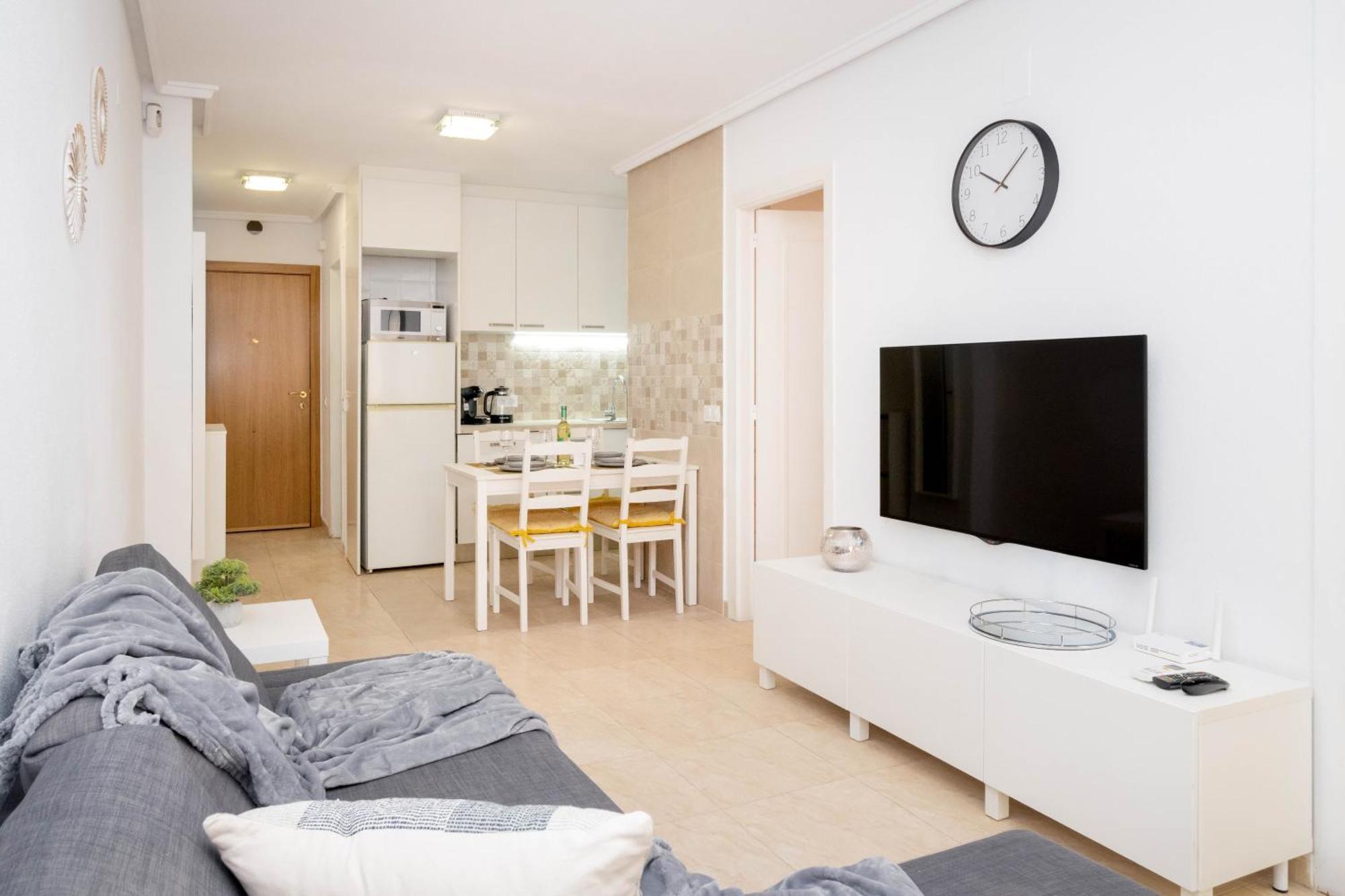Apartamento Asta Διαμέρισμα Τορεβιέχα Εξωτερικό φωτογραφία